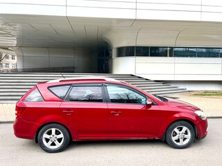 2011 Kia Ceed I Рестайлинг, красный, 505000 рублей, вид 5