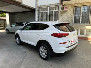 2020 Hyundai Tucson III Рестайлинг, белый, 2470000 рублей, вид 4