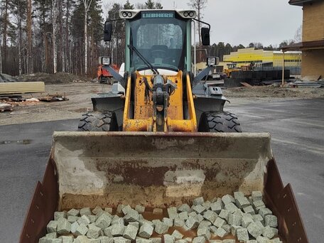 2017 Liebherr L 538, жёлтый, 3650000 рублей, вид 3