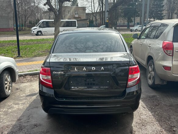 2023 Lada (ВАЗ) Granta I Рестайлинг, чёрный, 890000 рублей - вид 2
