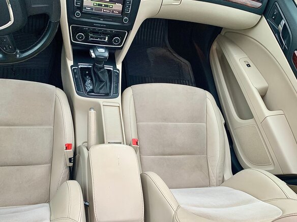 2011 Skoda Superb II, бежевый - вид 18