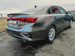2021 Kia Cerato IV, серый, 2240000 рублей, вид 5