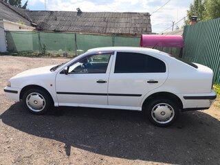 1998 Skoda Octavia I (A4), белый, 490000 рублей, вид 5