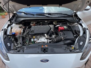 2020 Ford Focus IV, белый, 1900000 рублей, вид 3