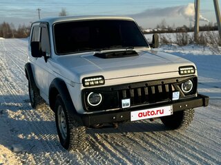 1997 Lada (ВАЗ) 2121 (4x4) I Рестайлинг, белый, 200000 рублей, вид 3