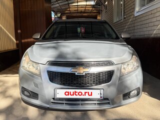 2012 Chevrolet Cruze I, серебристый, 700000 рублей, вид 1