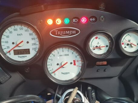 2006 Triumph Tiger 955i, синий, 425000 рублей, вид 5