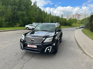 2010 Lexus LX 570 III, чёрный, 2800000 рублей, вид 4