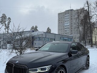 2021 BMW 7 серии 730i VI (G11/G12) Рестайлинг, чёрный, 6200000 рублей, вид 2