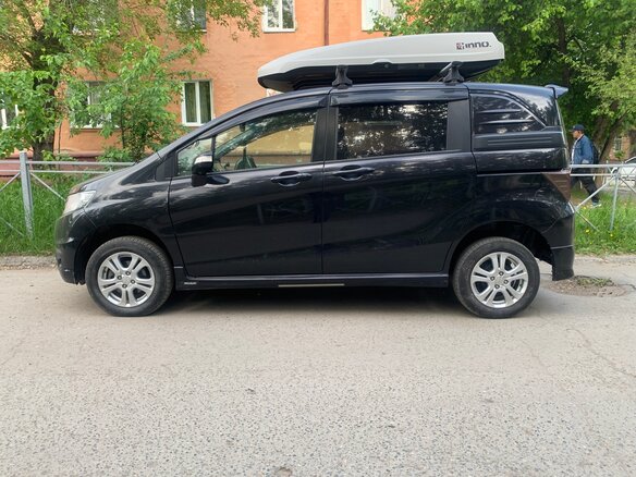 2012 Honda Freed Spike I Рестайлинг, фиолетовый, 1200000 рублей - вид 3