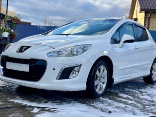 2011 Peugeot 308 I Рестайлинг, белый, 630000 рублей, вид 1