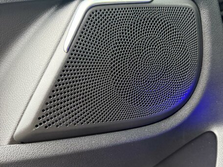 2024 Mercedes-Benz V-Класс Long 300 длинный III (W447) Рестайлинг 2, чёрный, 10000000 рублей, вид 5