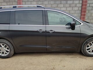 2017 Chrysler Pacifica RU, чёрный, 2800000 рублей, вид 4