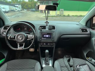 2018 Volkswagen Polo V Рестайлинг, чёрный, 1499999 рублей, вид 5