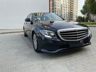2018 Mercedes-Benz E-Класс 200 d V (W213, S213, C238), синий, 2165000 рублей, вид 5