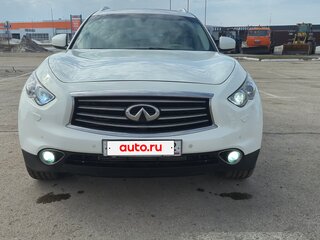 2013 Infiniti QX70, белый, 1900000 рублей, вид 1