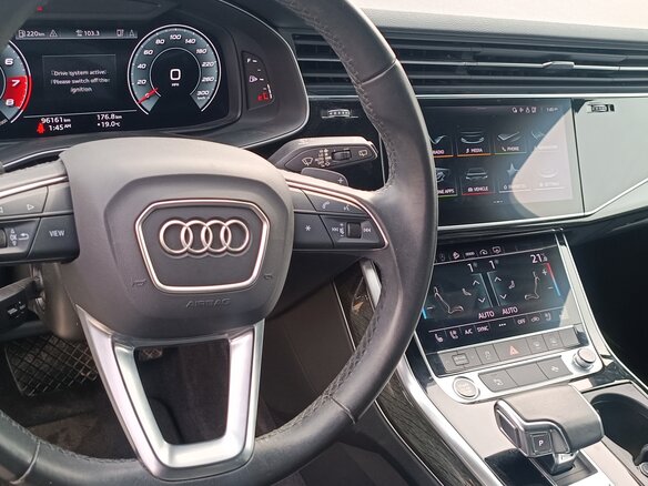 2021 Audi Q7 45 TFSI II (4M) Рестайлинг, белый, 6200000 рублей - вид 13