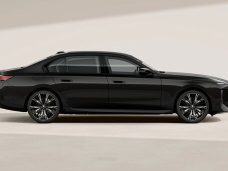 2026 BMW 7 серии 740d xDrive VII (G70) Рестайлинг, чёрный, 17900000 рублей, вид 5