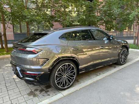 2025 Lamborghini Urus SE I Рестайлинг, серый, 34720000 рублей, вид 3