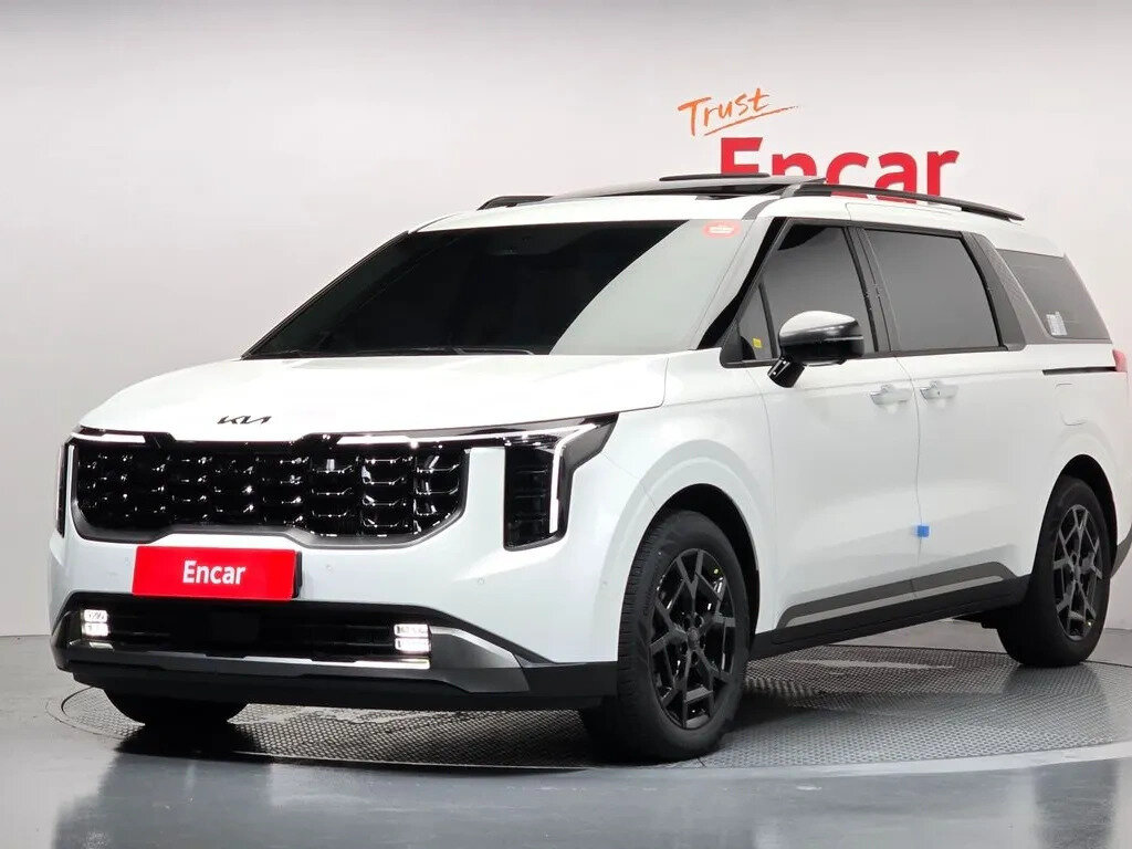 Открыть фотографии: Kia Carnival IV Рестайлинг