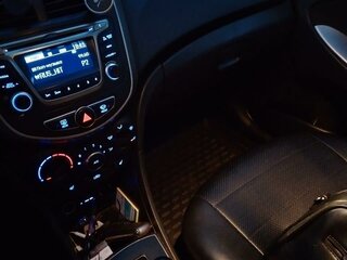 2015 Hyundai Solaris I Рестайлинг, серый, 1500000 рублей, вид 5