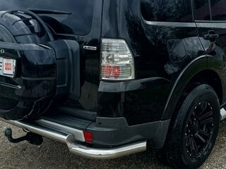 2007 Mitsubishi Pajero IV, чёрный, 1800000 рублей, вид 4