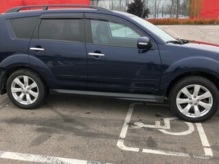 2011 Mitsubishi Outlander II Рестайлинг, синий, 1180000 рублей, вид 3
