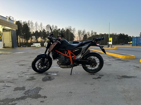 2013 KTM 690 Duke, чёрный, 430000 рублей, вид 3