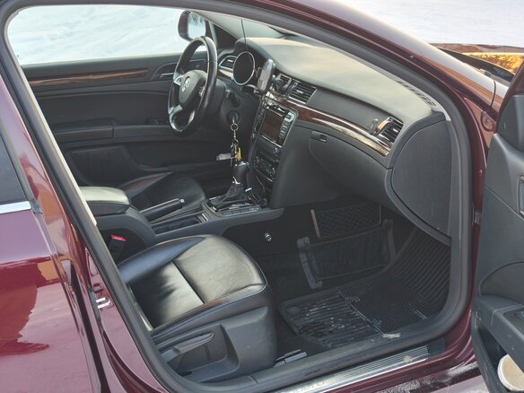 2014 Skoda Superb DSG II Рестайлинг, пурпурный, 1359000 рублей - вид 33