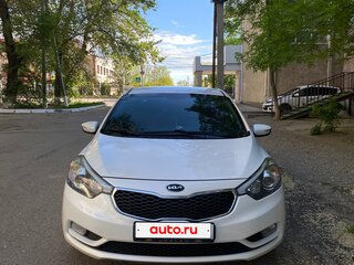 2013 Kia Cerato III, белый, 1500000 рублей, вид 1