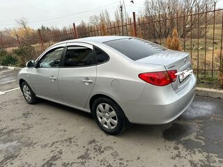 2009 Hyundai Elantra IV (HD), серебристый, 680000 рублей, вид 4