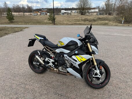 2021 BMW S 1000 R, серый, 1900000 рублей, вид 3