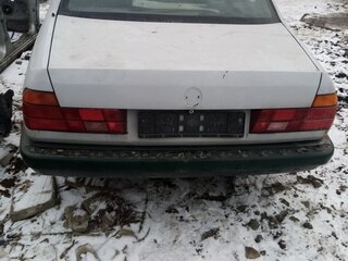 1992 BMW 7 серии 730i II (E32), зелёный, 80000 рублей, вид 3