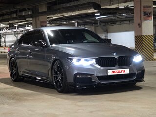 2017 BMW 5 серии 540i xDrive VII (G30/G31/G38), серый, 4400000 рублей, вид 5