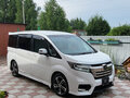 2019 Honda Stepwgn Spada V Рестайлинг, белый, 2750000 рублей - вид 1