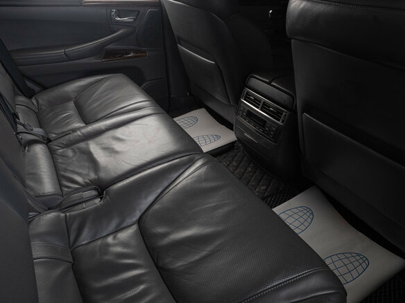 2008 Lexus LX 570 III, серебристый, 3600000 рублей - вид 22