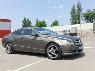 2011 Mercedes-Benz E-Класс 200 5G-Tronic IV (W212, S212, C207), серый, 1149000 рублей, вид 4