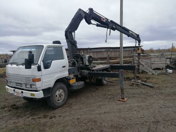 1993 Toyota Dyna, белый, 1800000 рублей - вид 9