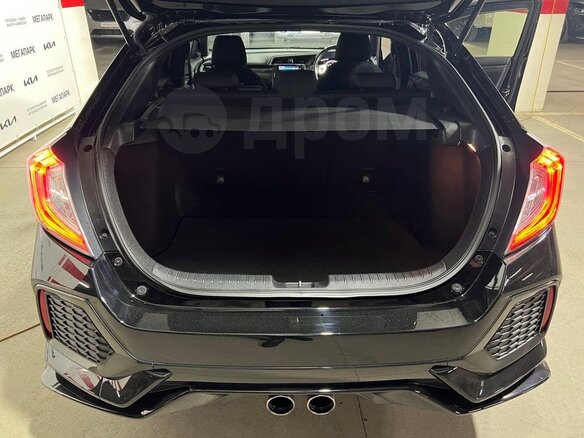 2018 Honda Civic X, чёрный, 2070000 рублей - вид 10