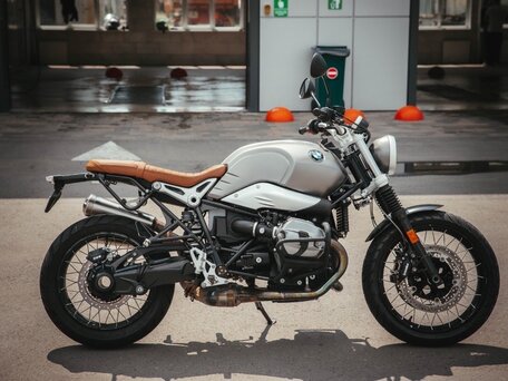 2016 BMW R Nine T Scrambler, серебристый, 780000 рублей, вид 3