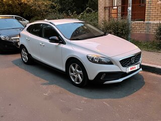 2013 Volvo V40 Cross Country I, белый, 1500000 рублей, вид 2