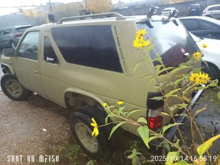 1990 Nissan Terrano I, серый, 100000 рублей, вид 3
