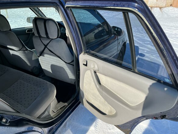 2005 Volkswagen Pointer, синий, 350000 рублей - вид 10