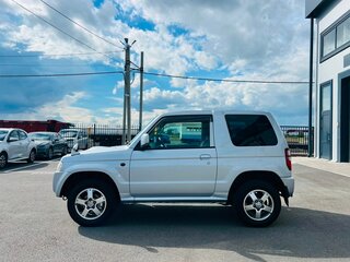 2011 Mitsubishi Pajero Mini II, серый, 849999 рублей, вид 3