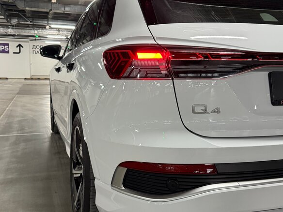 2023 Audi Q4 e-tron 50 quattro I, белый, 4999000 рублей - вид 17