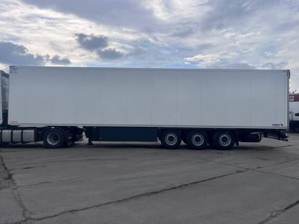 2020 Schmitz Cargobull SKO, белый, 6500000 рублей - вид 10