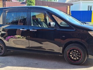 2010 Nissan Serena IV (C26), чёрный, 1150000 рублей, вид 4