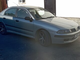 2002 Mitsubishi Carisma I Рестайлинг, серый, 330000 рублей, вид 2