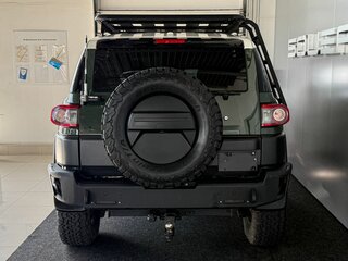 2011 Toyota FJ Cruiser, зелёный, 4799000 рублей, вид 5