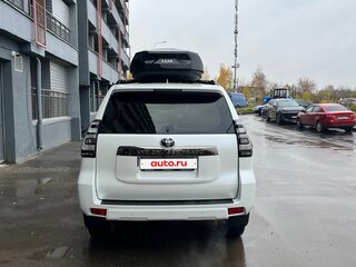 2021 Toyota Land Cruiser Prado 150 Series Рестайлинг 3, белый, 5900000 рублей, вид 5